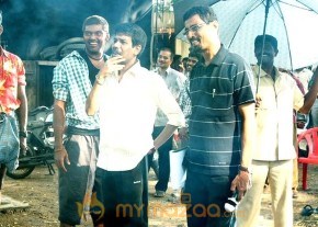Avan Ivan On Location Stills photo 4
