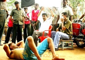 Avan Ivan On Location Stills photo 6