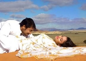 Ayan Movie Stills photo 12