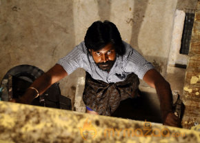 Azhagu Magan Movie Stills  photo 24