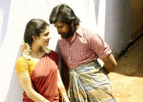 Azhagu Magan Movie Stills  photo 16