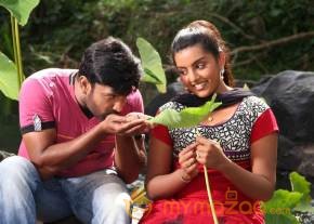 Bhuvanak Kadu Movie Stills  photo 9