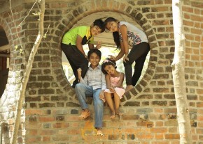 Bindhu madhvai in Pasanga 2 Tamil Movie New Stills photo 4