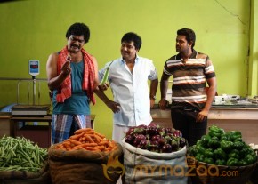 Buddhanin Sirippu Movie Stills and Posters photo 15