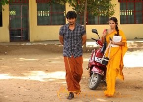 Coming Soon Tamil Flick: Thirunaal Movie new stills