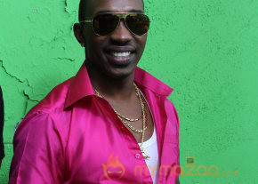 Cricketer Dwayne Bravo At Ula Movie Onlocation Stills  photo 7