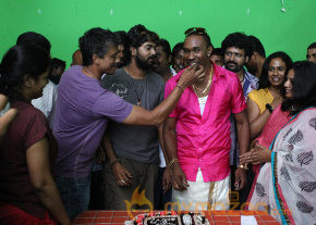 Cricketer Dwayne Bravo At Ula Movie Onlocation Stills  photo 8