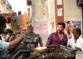Deal Movie Working Stills photo 11