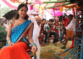Desingu Raja Movie Stills  photo 64