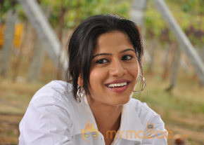 Dhanush 5aam Vaguppu Movie Stills   photo 10