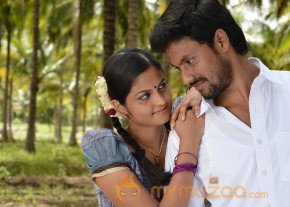 Dhanush 5aam Vaguppu Movie Stills   photo 3