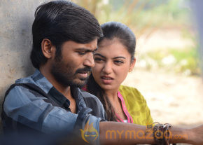 Dhanush's Naiyandi Movie Stills  photo 5