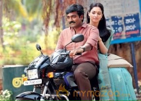 Dharma Durai Movie Stills photo 2