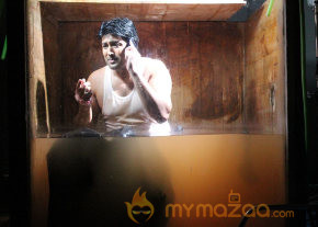 En Uyir En Kaiyil Movie Stills & Wallpapers  photo 33