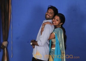 Enakku Veru Engum Kilaigal Kidaiyathu Movie Stills photo 14