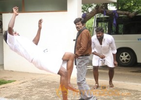 Enakku Veru Engum Kilaigal Kidaiyathu Movie Stills photo 2
