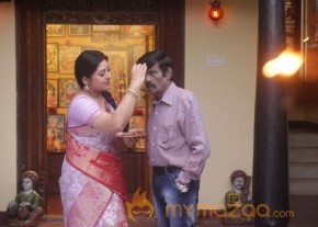 Enakku Veru Engum Kilaigal Kidaiyathu Movie Stills photo 29