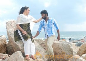 Endrume Aandham Movie Stills  photo 17