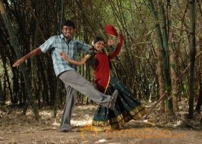 Gnana Kirukkan Movie Stills  photo 23