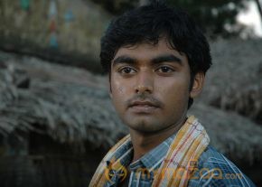 Gnana Kirukkan Movie Stills  photo 18