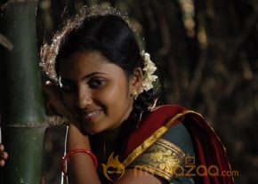 Gnana Kirukkan Movie Stills  photo 24