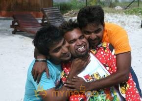 Goa Movie and Shooting Stills photo 2
