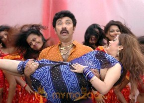 Guru Shishyan 2010 Movie Stills photo 8