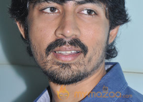 I Na Movie Launch Stills