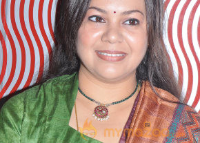 I Na Movie Launch Stills photo 14