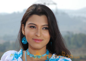 Ilamai Kadhal Movie Stills photo 37