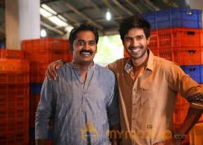 Indru Netru Nalai Movie New Stills photo 13