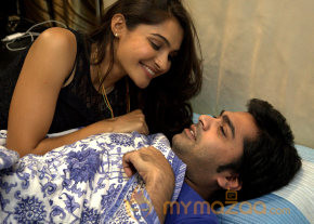 Inga Enna Solluthu Movie Stills  photo 2