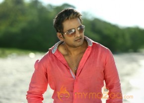 Innimey Ippadithaan Movie Latest Stills photo 24