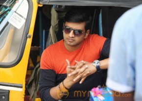 Innimey Ippadithaan Movie Latest Stills photo 8