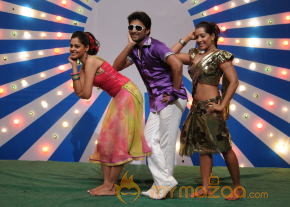 Jameen New Movie Stills photo 14