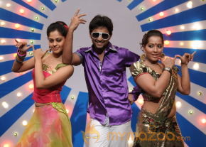 Jameen New Movie Stills photo 2