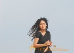Jigina Tamil movie latest stills photo 12