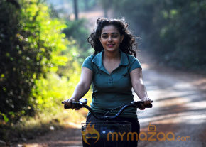 JK Enum Nanbanin Vaazhkai Movie Stills  photo 57