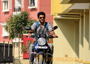 JK Enum Nanbanin Vaazhkai Movie Stills  photo 38