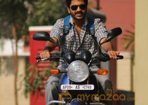 JK Enum Nanbanin Vaazhkai Movie Stills  photo 29