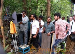 Kaaval movie working stills photo 4