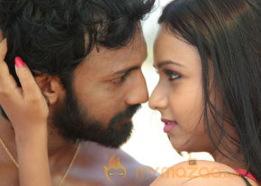 Kadhal Solla Aasai Movie Stills  photo 8