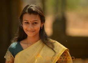 Kadhal Theeyai Kaiyil Edu Movie Stills  photo 35