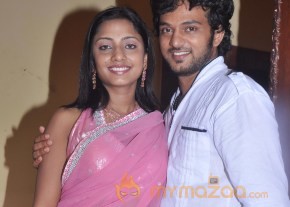 Kadhal Vazhakku Movie Working Stills  photo 8