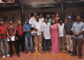  Kadhal Vazhakku Movie Working Stills  photo 21