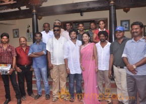  Kadhal Vazhakku Movie Working Stills  photo 46