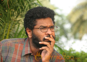 Kalavadiya Pozhuthugal Movie Stills photo 24