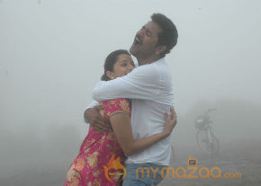 Kalavadiya Pozhuthugal Movie Stills photo 22