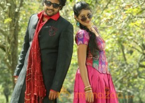 Kalyani Nair in Puthusa Naan Poranthen Movie Stills photo 15