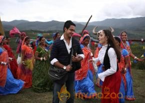 Kanden Kadhalai Movie Exclusive Photo Gallery 
